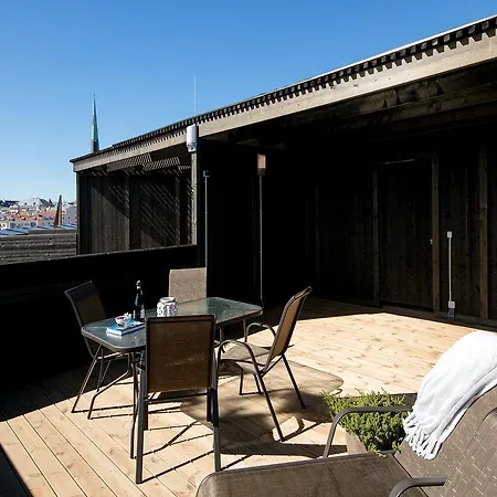 Poordi 1 With Rooftop Terrace