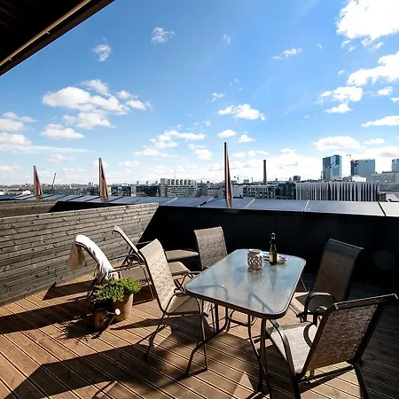 Poordi 1 With Rooftop Terrace