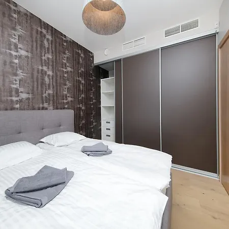 Poordi 1 With Rooftop Terrace * Tallinn